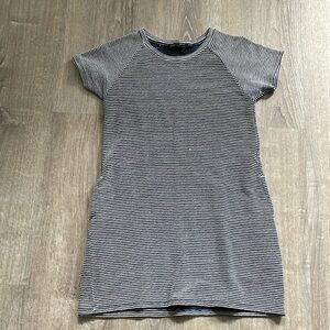 Striped t-shirt mini dress XS with pockets on both sides